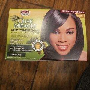 Olive Miracle Deep Conditioning No-Lye Relaxer
